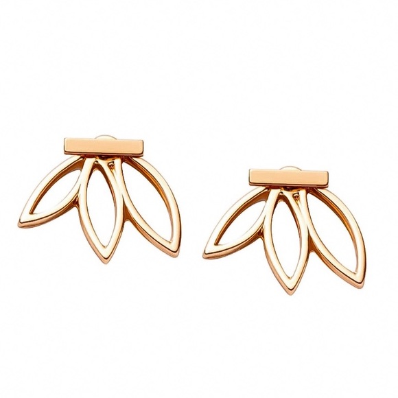 Jewelry - Gold Tone Studs w/Lotus Flower Jackets